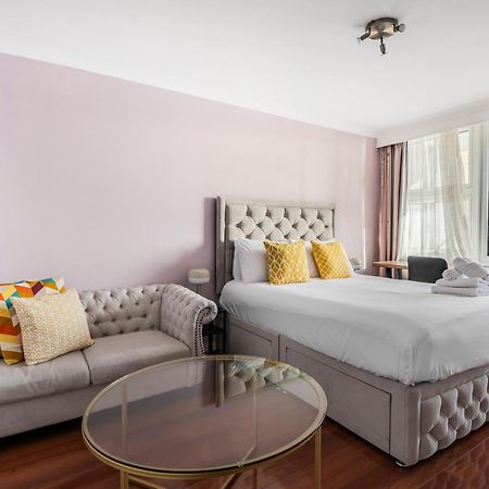 Riverside 3Br With Easy Transport 20Mins To City Centre Лондон Екстериор снимка