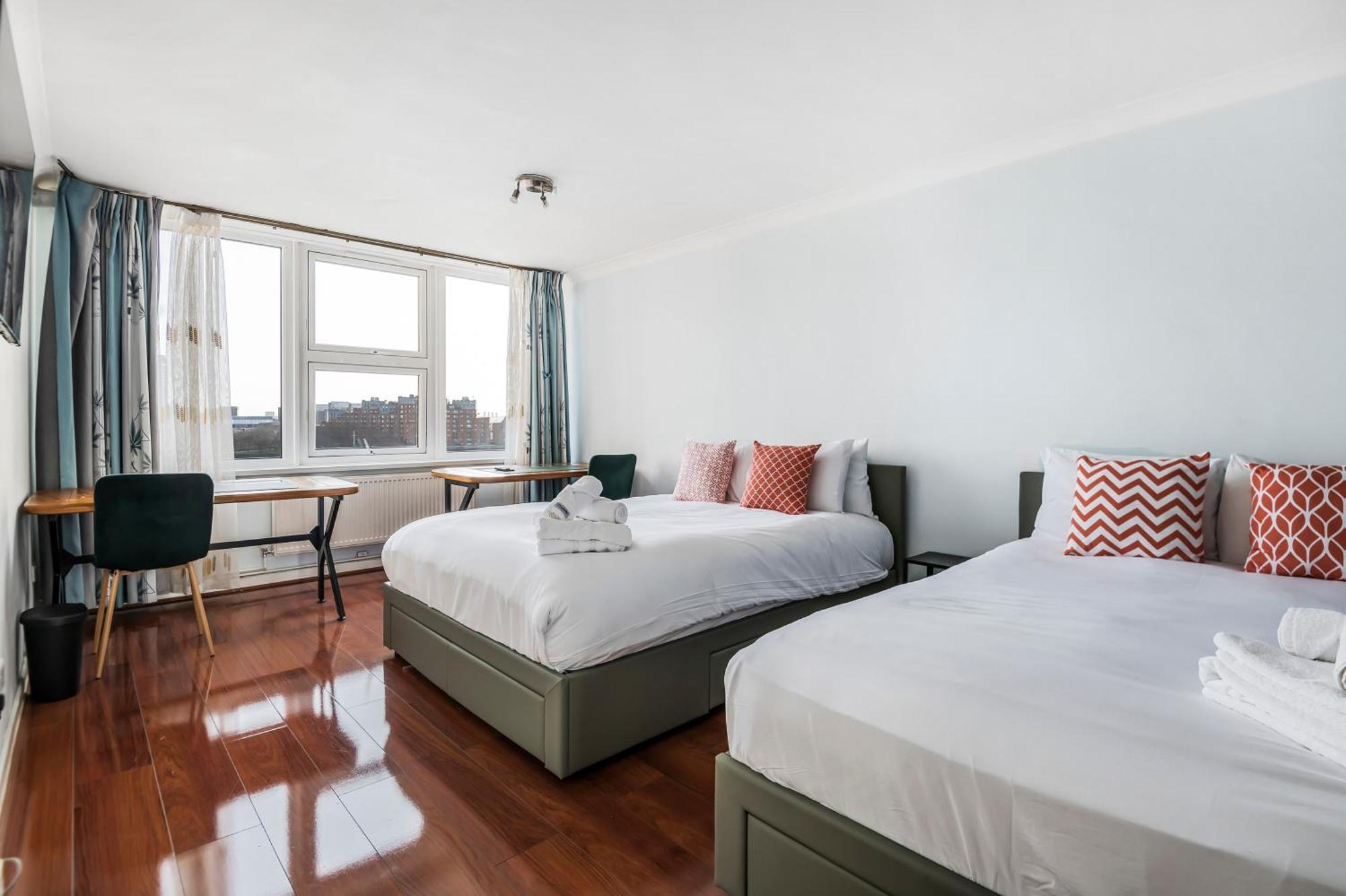 Riverside 3Br With Easy Transport 20Mins To City Centre Лондон Екстериор снимка